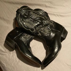 Tony lama black size 10.5D style 2915